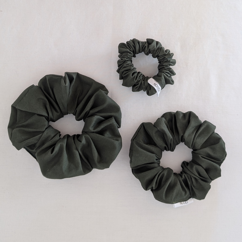 SAGE GREEN SCRUNCHIES YOGION