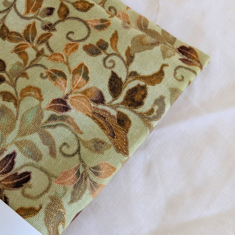 lavender-eye-pillow-vintage-vines-by-yogion-wellness