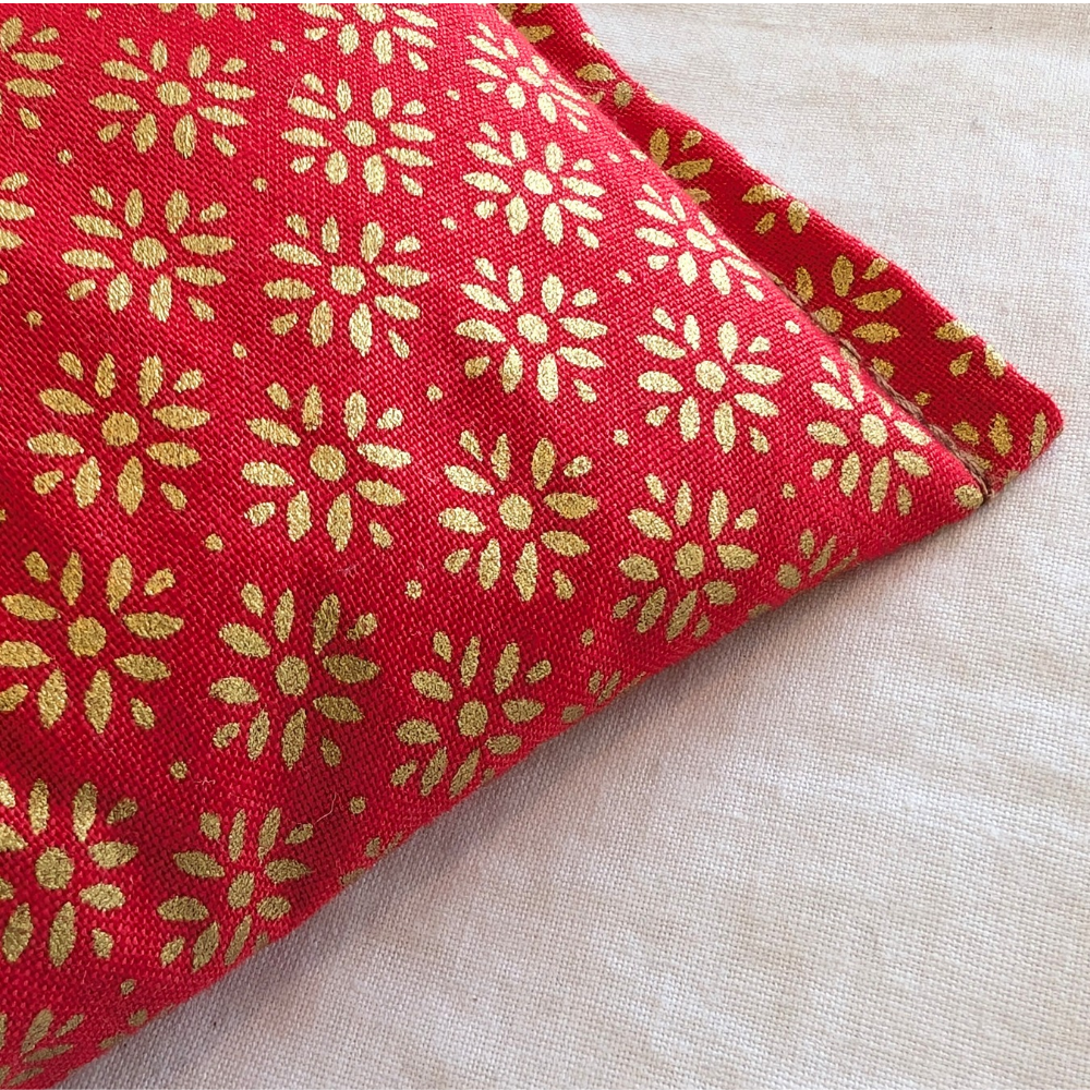 Lavender eye pillow red with golden detail by Yogion wellness Cyprus  detail