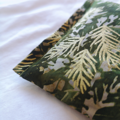 Lavender eye pillow Batik Gold Leaves detail