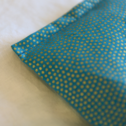 yogion Lavender eye pillow Turquoise gold spots detail